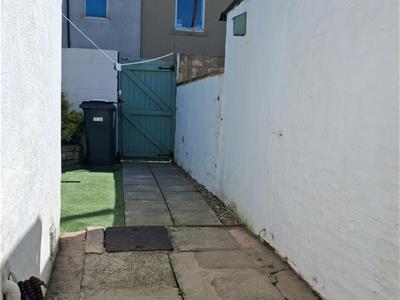 Picture 19